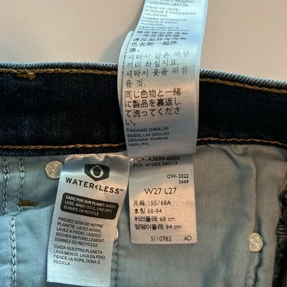 Levi’s Silver Tab Mom Jean Relaxed Fit High Rise Size 27 - Picture 12 of 16